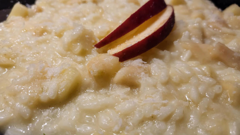 Risotto alle mele con spumante