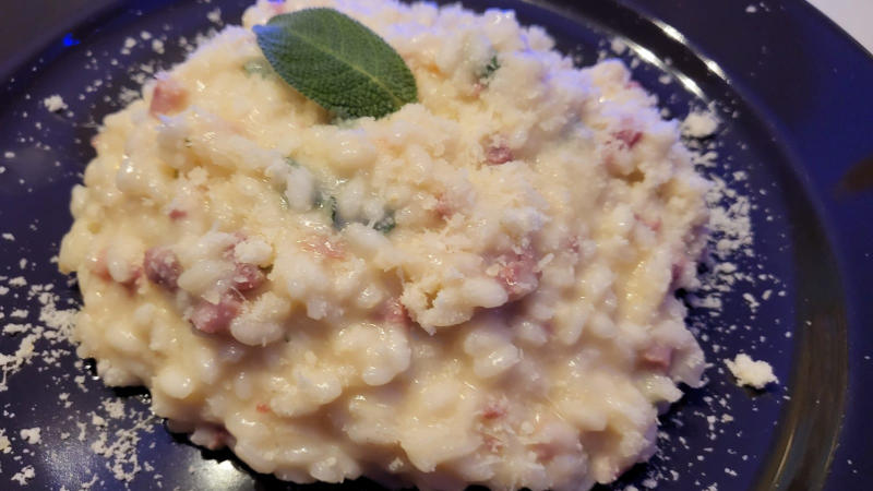 Risotto speck, scamorza e salvia